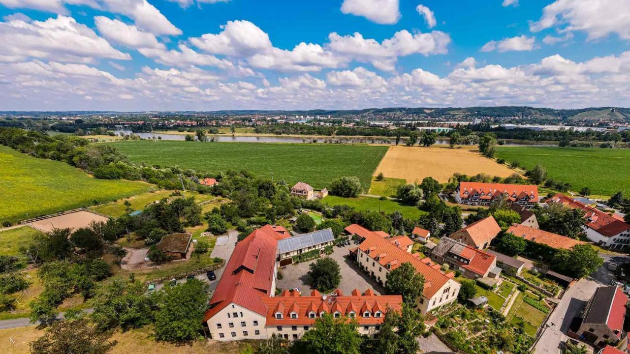 Landhotel Gut Wildberg Meissen Ngoại thất bức ảnh